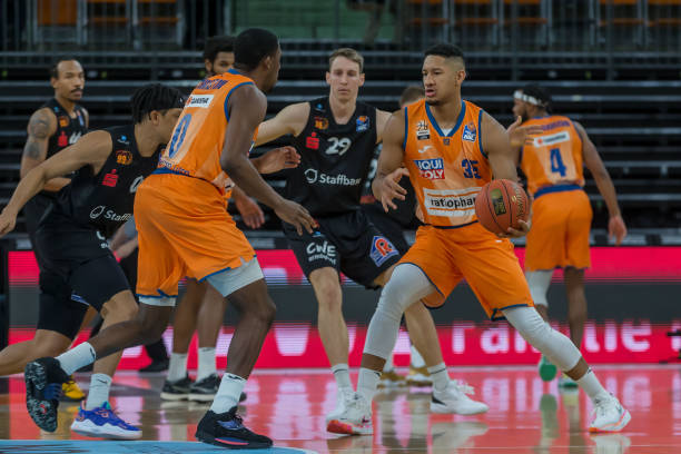 我们可以看 我们可以看